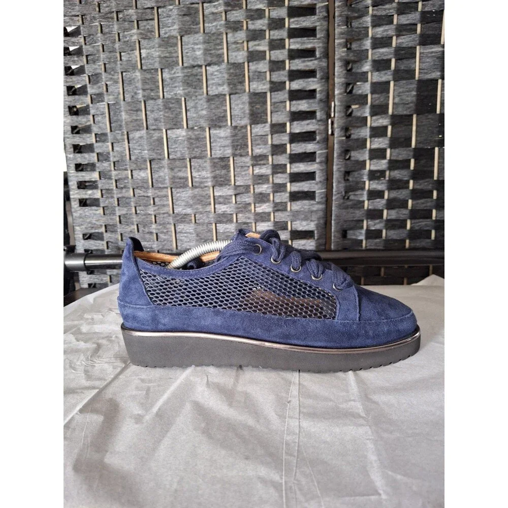 L'Amour Des Pieds LDP Zafira Blue Suede Mesh Lace Up Comfort Sneakers Size 7.5